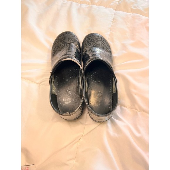 Dansko Womens EU42 Professional Slip On Clog Comfort Black Tooled Patent Leather - Picture 3 of 12